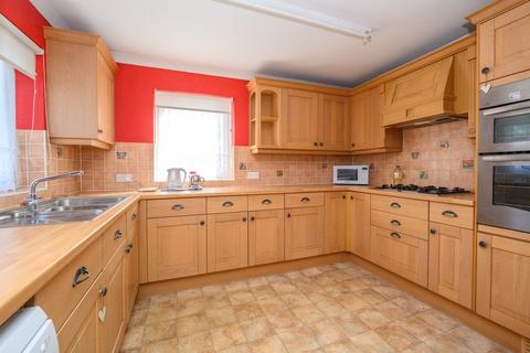 4 bedroom detached house for sale, Long Lodge Drive, Walton-on-Thames, KT12