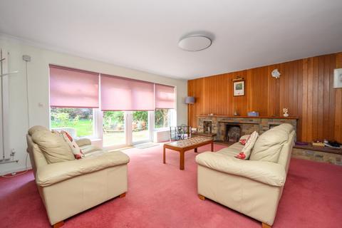 4 bedroom detached house for sale, Long Lodge Drive, Walton-on-Thames, KT12