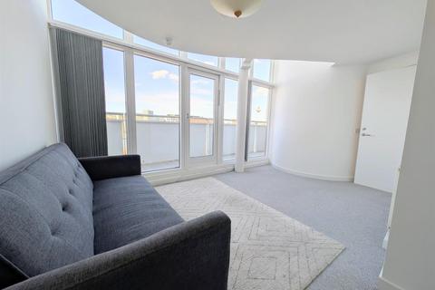 undefined, Royal Quay, Liverpool