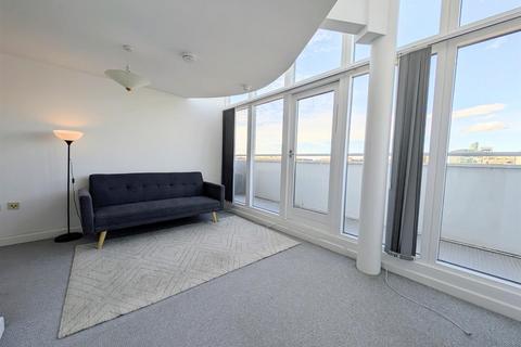 undefined, Royal Quay, Liverpool