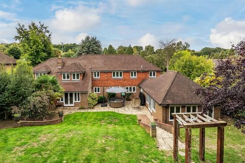5 bedroom detached house for sale, GRAYS LANE, ASHTEAD, KT21