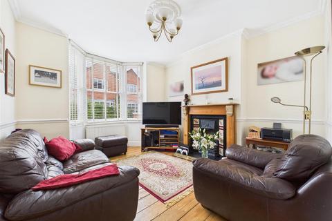 undefined, New Street, Stratford-Upon-Avon CV37