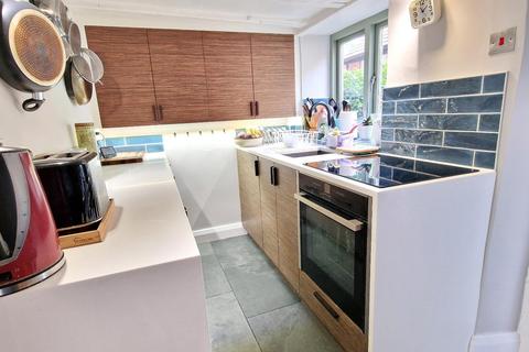 2 bedroom cottage for sale, Main Street, Twyford, Buckingham