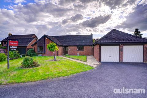 3 bedroom bungalow for sale, Inett Way, Droitwich, Worcestershire, WR9