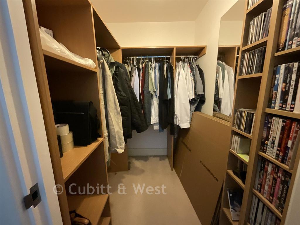 Walk In Wardrobe