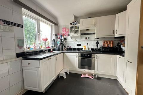 undefined, Bowden Close, Hyde, SK14 3QB