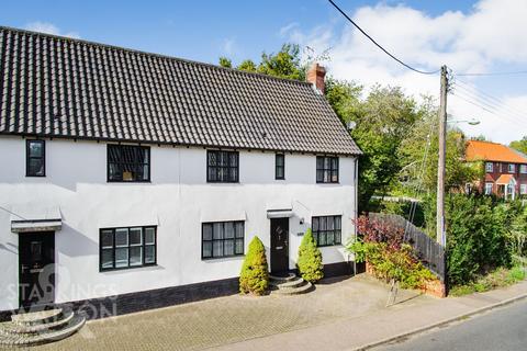 undefined, The Street, Brockdish, Diss