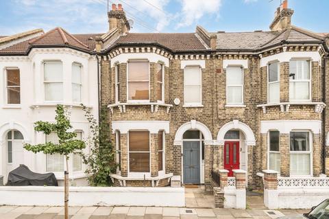 3 bedroom terraced house for sale, Graveney Road, London SW17