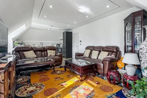 2 bedroom apartment for sale, Eggars Hill, Aldershot, Hampshire, GU11