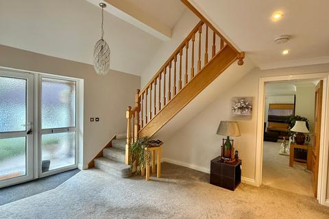 undefined, Ashburn Place, Fordingbridge, SP6 1FD