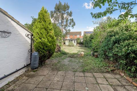 undefined, Greenfield Road, Newport Pagnell MK16
