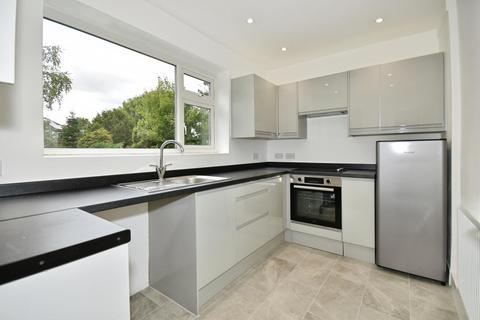 undefined, Wimborne Close, Buckhurst Hill IG9