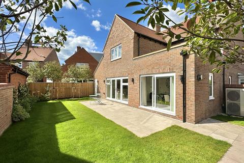 4 bedroom detached house for sale, Haddenham, Buckinghamshire