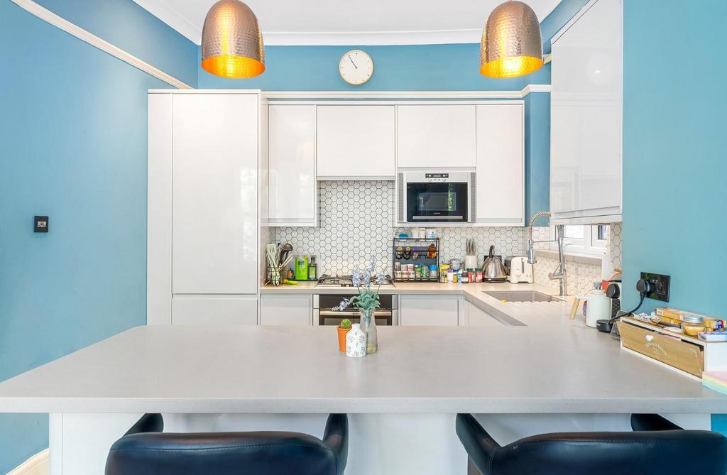 Kitchen.2.JPG