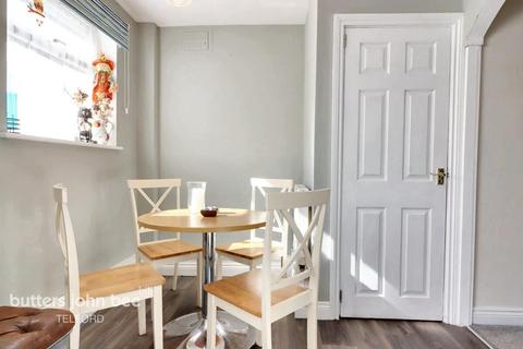 3 bedroom semi-detached house for sale, Overdale, Telford