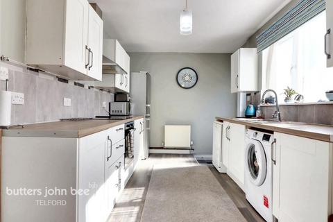3 bedroom semi-detached house for sale, Overdale, Telford