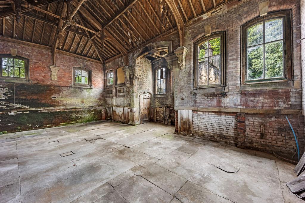 Stables Internal