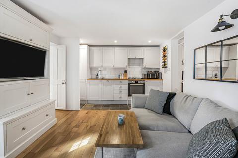 2 bedroom flat for sale, Verulam Road, St. Albans, Hertfordshire, AL3