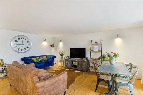 2 bedroom flat for sale, Mill Street, London, SE1