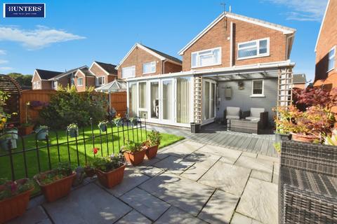 3 bedroom detached house for sale, Ellison Avenue, Scunthorpe