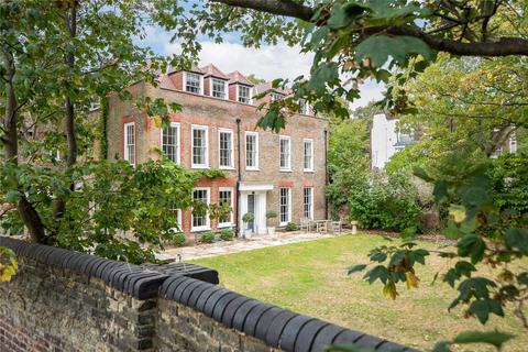 2 bedroom apartment for sale, Mortlake High Street, Mortlake, London, SW14