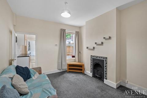 28 Riland Grove, Sutton Coldfield, B75 7AW
