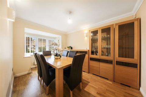 undefined, Briarfield Close, Bexleyheath DA7