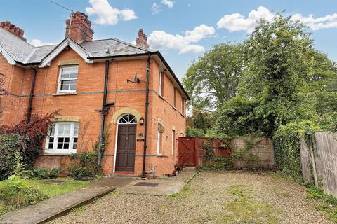 undefined, Bryanston