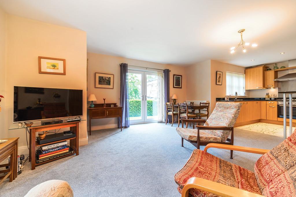 Open Plan Living/Dining Room