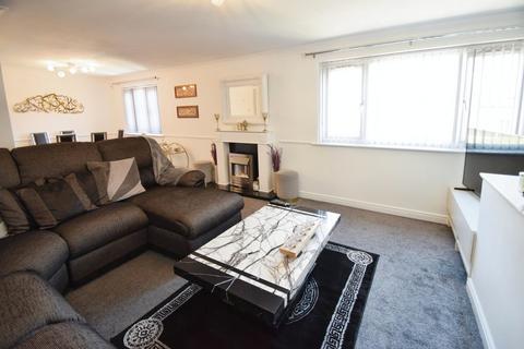 23 Burnsdale, Allerton, Bradford, BD15 9DA