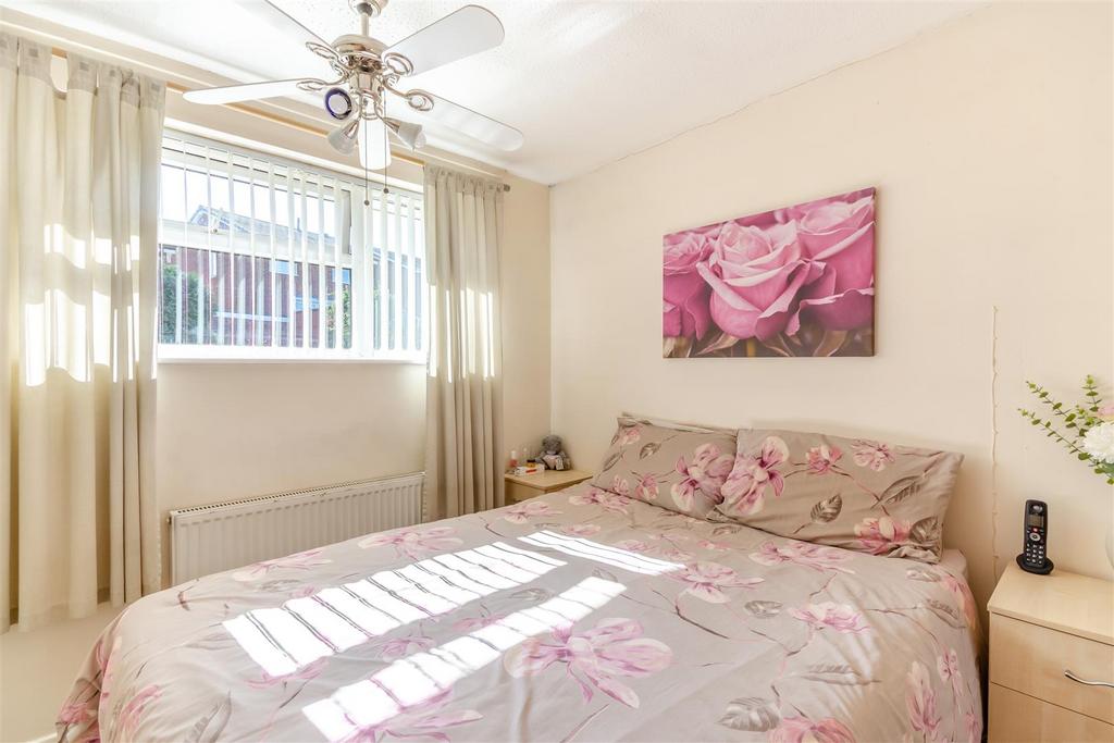 8664420-interior11.jpg