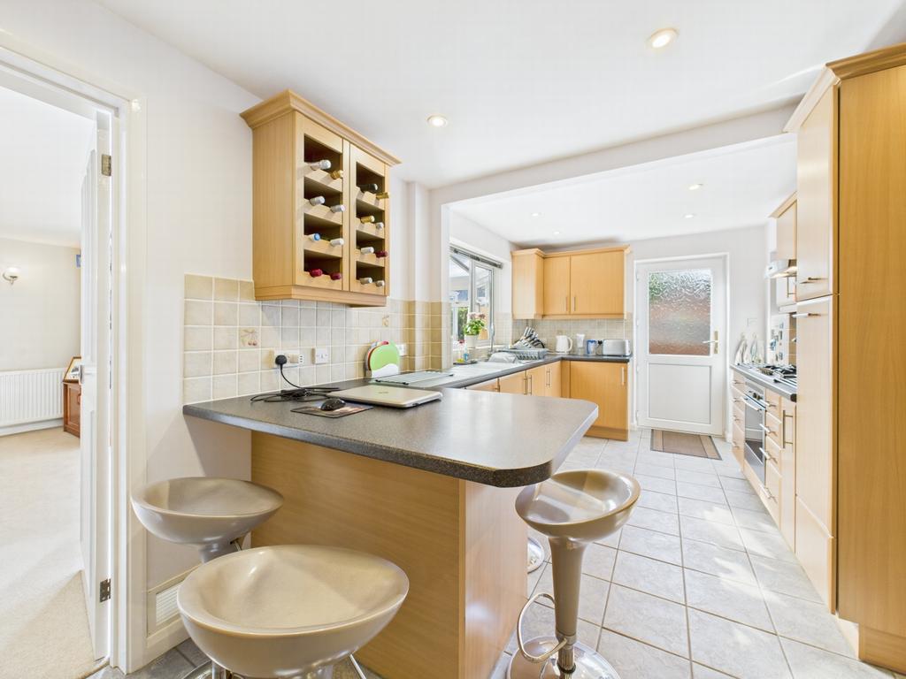 Kitchen 5