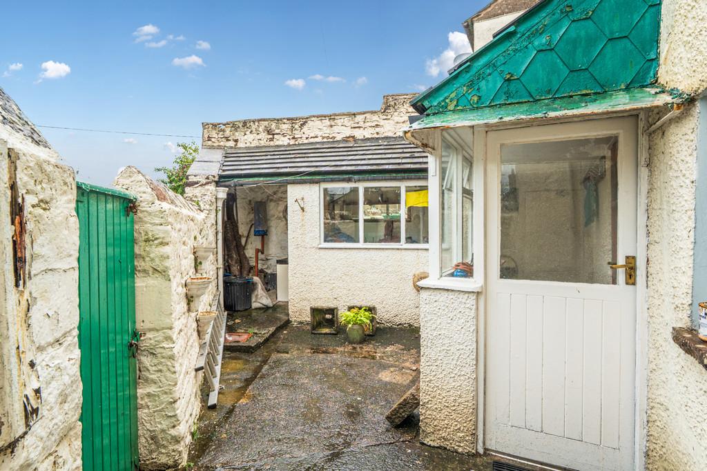 Rear Yard