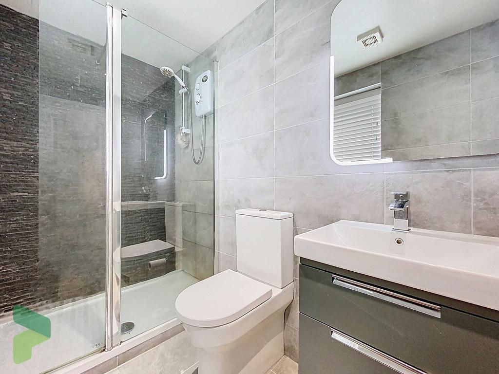 Ensuite Shower Room