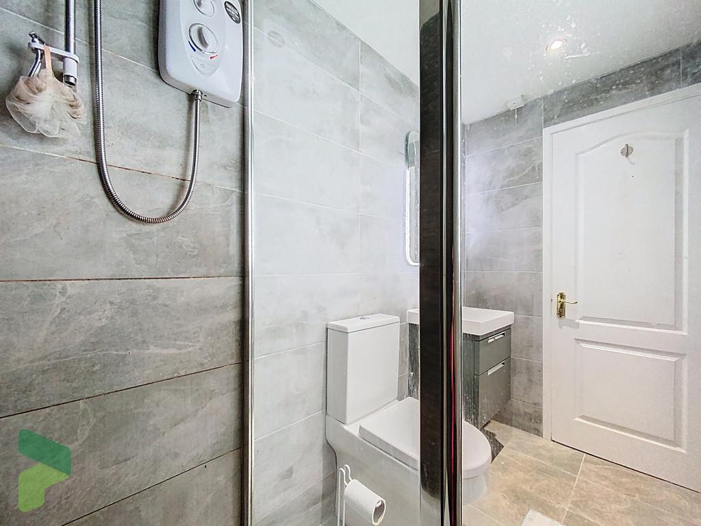 Ensuite Shower Room