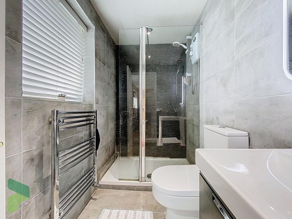 Ensuite Shower Room