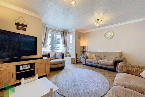 61 Chapter Road, Darwen, BB3 3PU