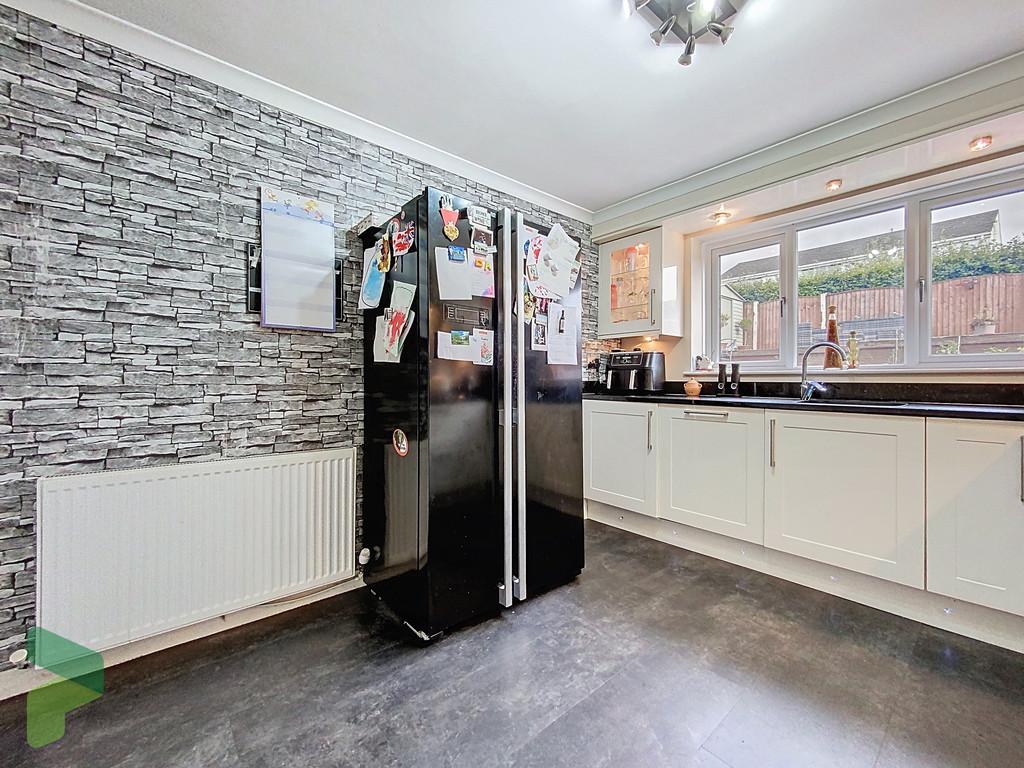 Fitted Kitchen