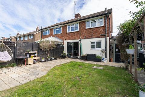 undefined, Warwick Close, Holmwood