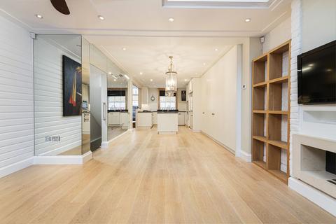undefined, St Luke's Street, Chelsea SW3