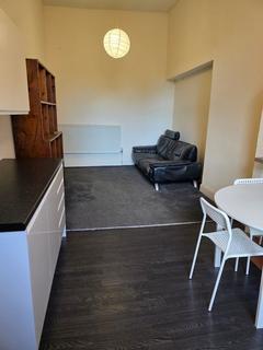 4 bedroom apartment to rent, 2/2, 530 Great Western Road, Hillhead, G12 8EL
