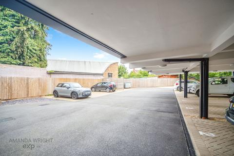 undefined, Kings Road, Bedford MK45