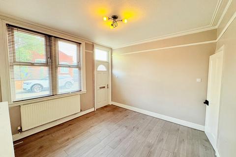 2 bedroom semi-detached house for sale, Granville Avenue, NOTTINGHAM NG10