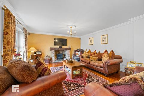 undefined, Maes Y Fioled, Morganstown, Cardiff