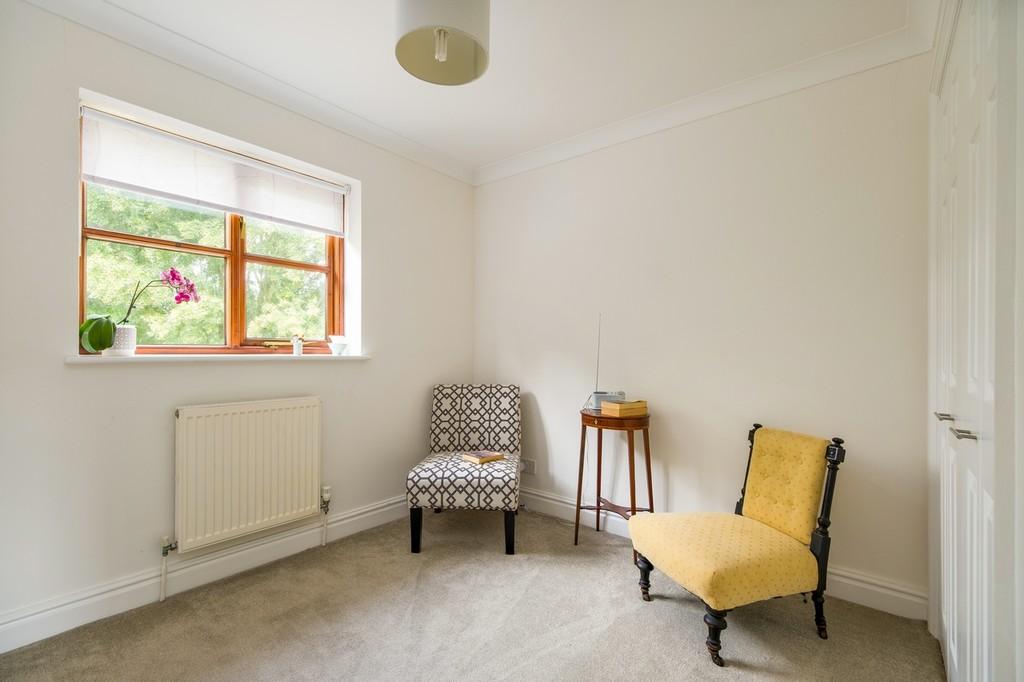 SV16 Samuel Vince Road-42