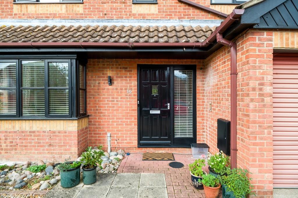 SV16 Samuel Vince Road-8