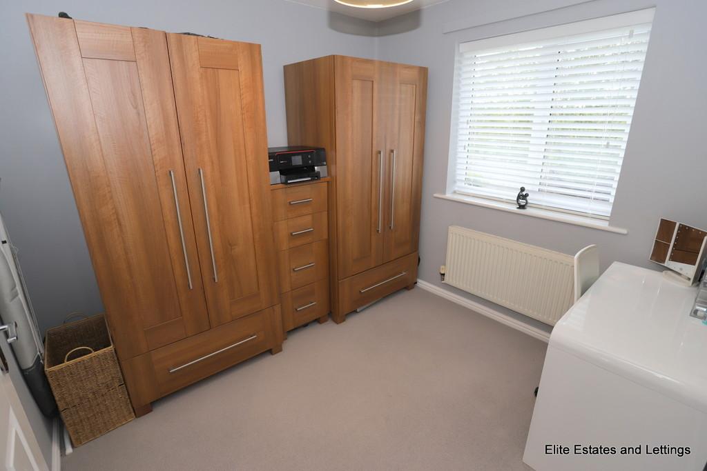 23 img 1104