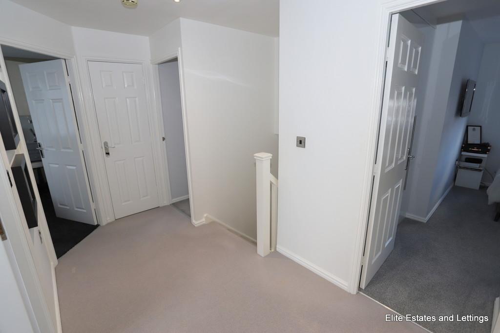 24 img 1105