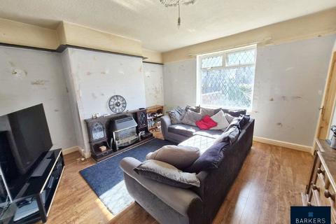 2 bedroom end of terrace house for sale, Industrial Avenue, Birstall, Batley