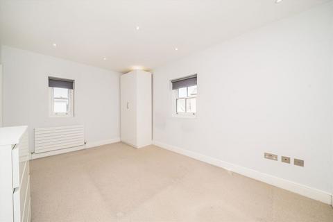 undefined, Fairfield Place, Kingston Upon Thames KT1